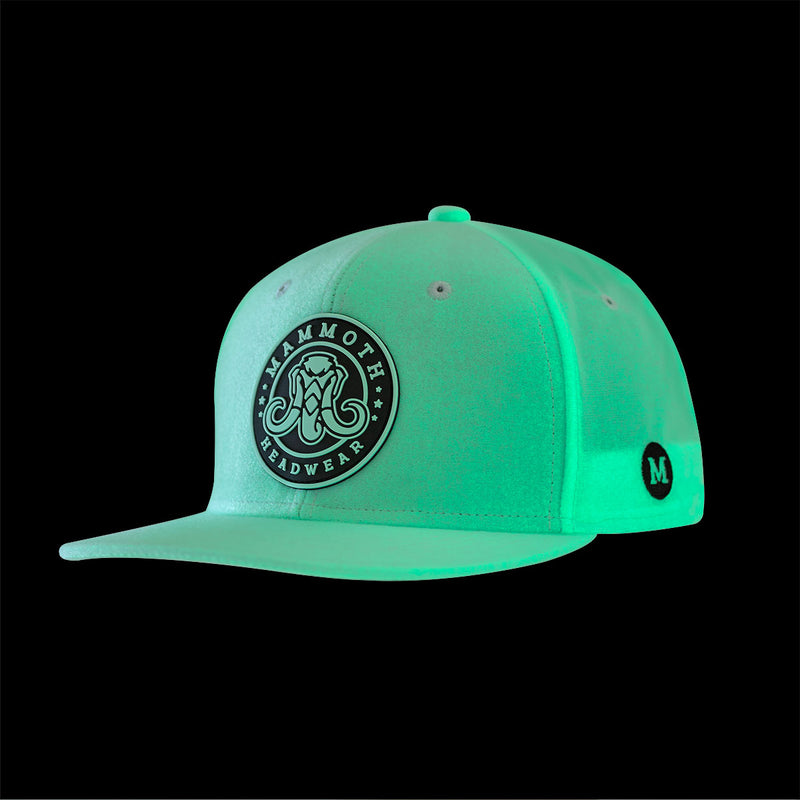 CLASSIC SNAPBACK - GLOW